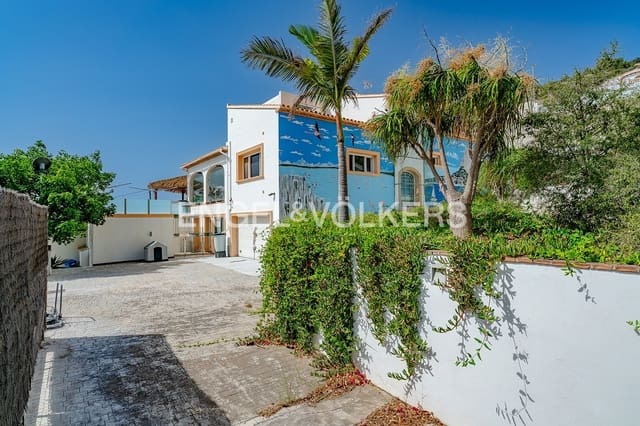 4 slaapkamer Villa te koop in Calpe / Calp met zwembad garage - € 1.100.000 (Ref: 9935230)