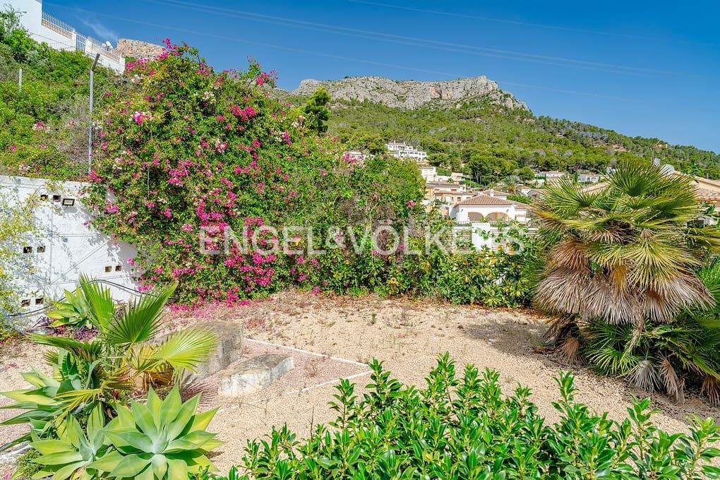 4 sovrum Villa till salu i Calpe / Calp med pool garage - 1 100 000 € (Ref: 9935230)