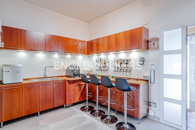 4 Zimmer Villa zu verkaufen in Pueblo, Calpe / Calp mit Pool Garage - 1.100.000 € (Ref: 9935230)