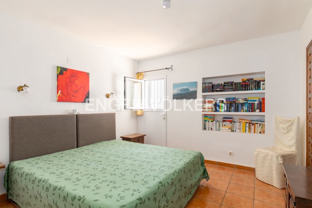 5 Zimmer Villa zu verkaufen in Montemar mit Pool Garage - 1.299.000 € (Ref: 9935315)