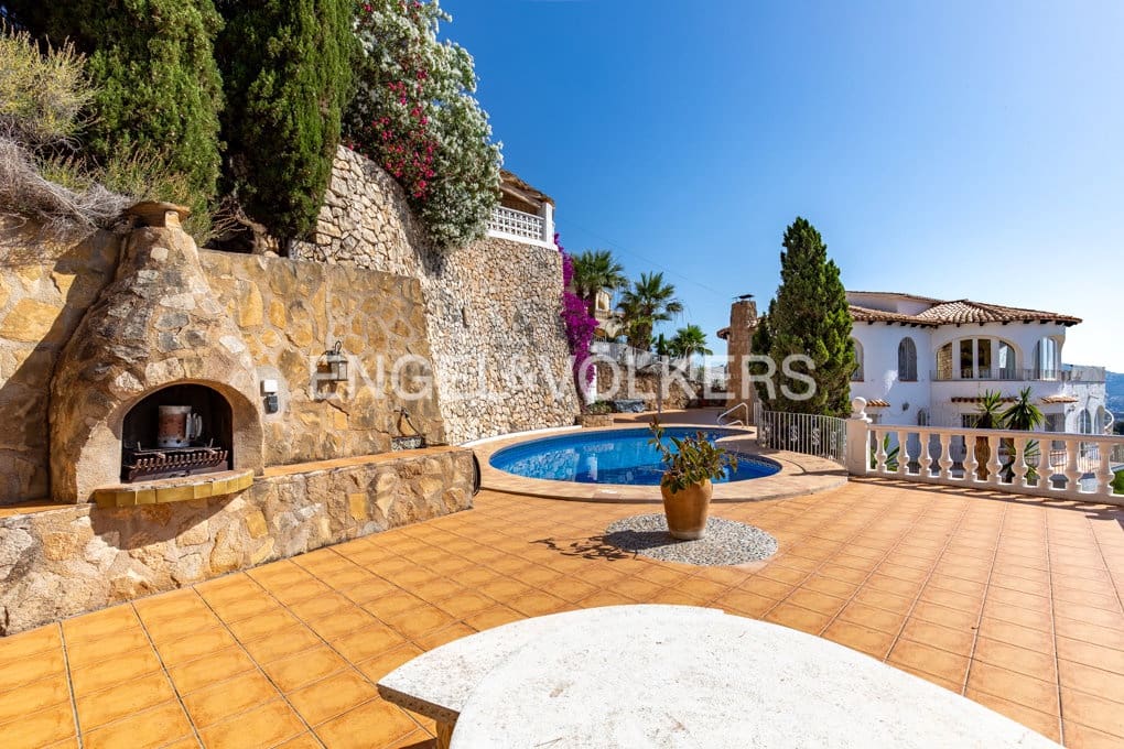 5 soveværelse Villa til salg i Benissa med swimmingpool garage - € 1.299.000 (Ref: 9935315)