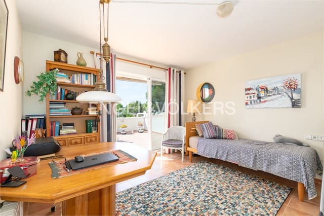 3 sypialnia Willa na sprzedaż w Altea la Vella, Altea z basenem garażem - 690 000 € (Ref: 9944551)