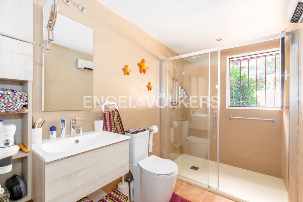 3 bedroom Villa for sale in Altea la Vella with pool garage - € 690,000 (Ref: 9944551)