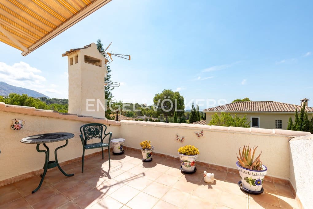 3 quarto Moradia para venda em Altea la Vella com piscina garagem - 690 000 € (Ref: 9944551)