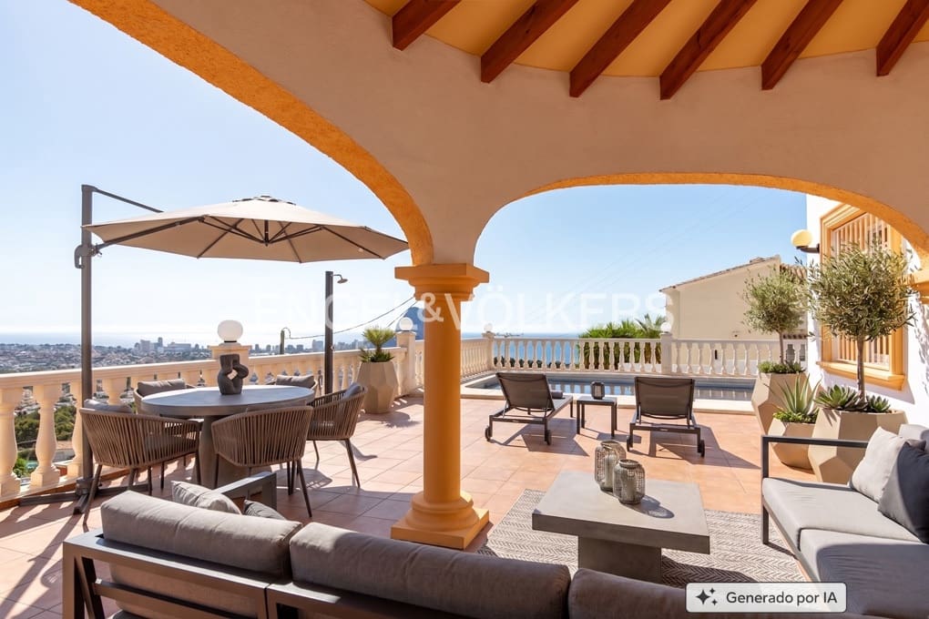 4 bedroom Villa for sale in Calpe / Calp with pool garage - € 690,000 (Ref: 9944874)