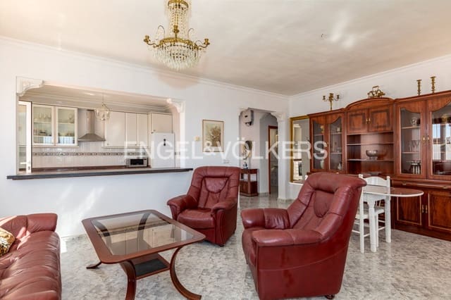 4 makuuhuone Huvila myytävänä paikassa Pueblo, Calpe / Calp mukana uima-altaan 
autotalli - 690 000 € (Ref: 9944874)