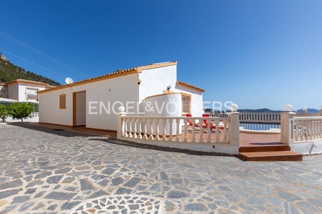 4 makuuhuone Huvila myytävänä paikassa Pueblo, Calpe / Calp mukana uima-altaan 
autotalli - 690 000 € (Ref: 9944874)