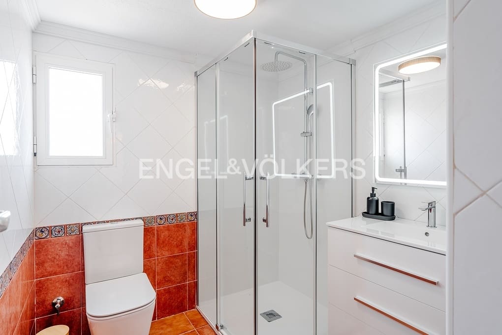 7 slaapkamer Villa te koop in Calpe / Calp met zwembad garage - € 960.000 (Ref: 9971645)