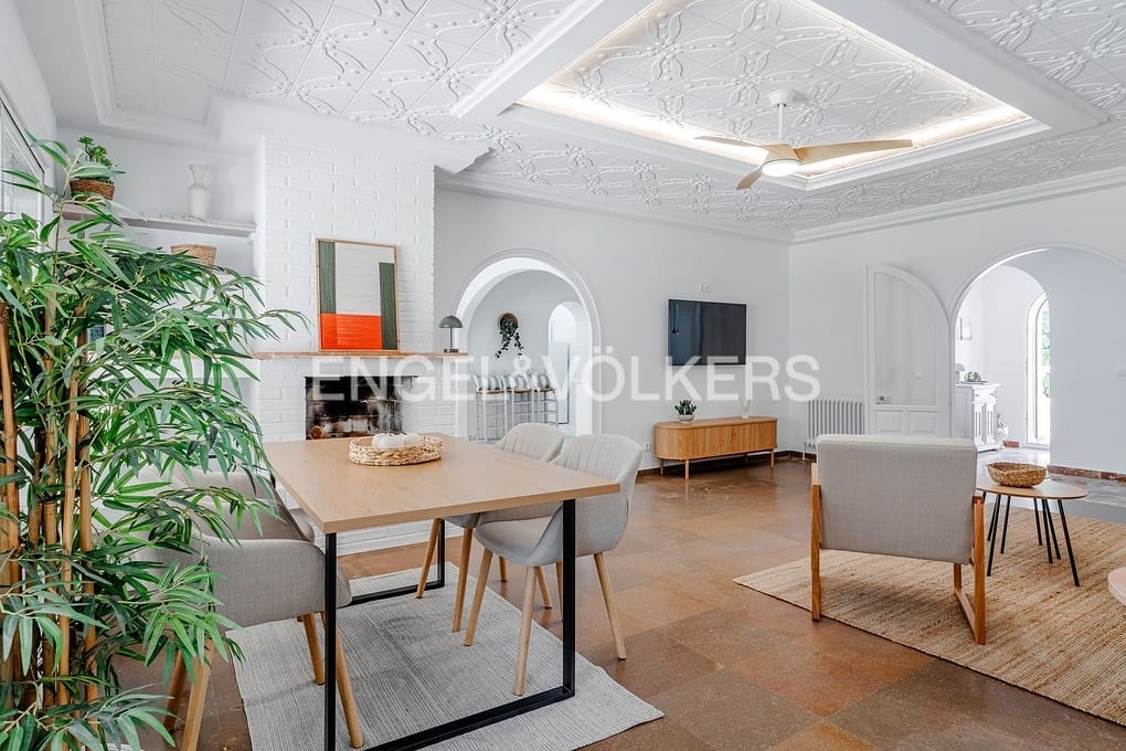 7 slaapkamer Villa te koop in Calpe / Calp met zwembad garage - € 960.000 (Ref: 9971645)