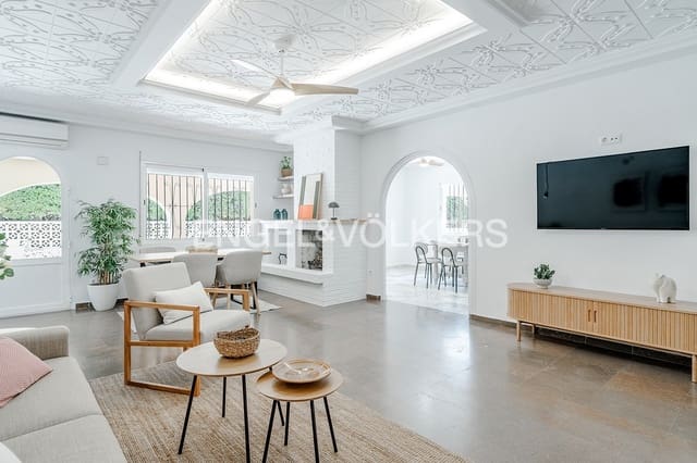 7 slaapkamer Villa te koop in Calpe / Calp met zwembad garage - € 960.000 (Ref: 9971645)