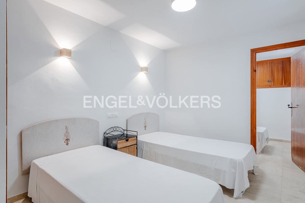 7 slaapkamer Villa te koop in Calpe / Calp met zwembad garage - € 960.000 (Ref: 9971645)