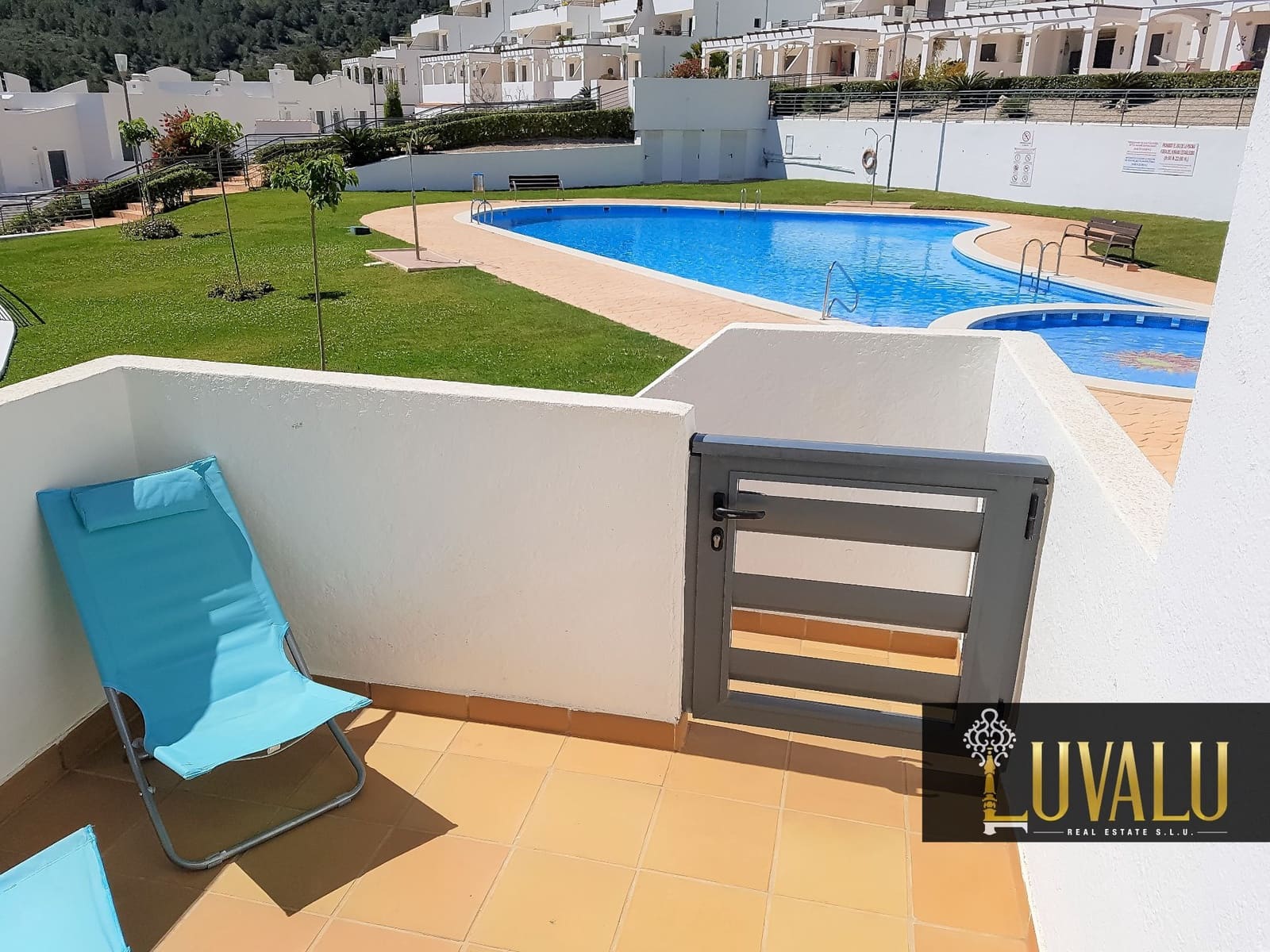   3 soveværelse   ferieLejlighed i Peniscola   med   swimmingpool  garage  - € 690 (Ref: 3682705)