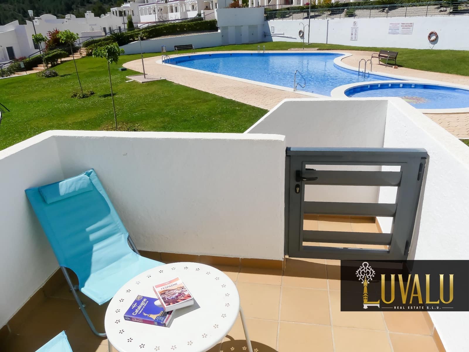   3 soveværelse   ferieLejlighed i Peniscola   med   swimmingpool  garage  - € 690 (Ref: 3682705)