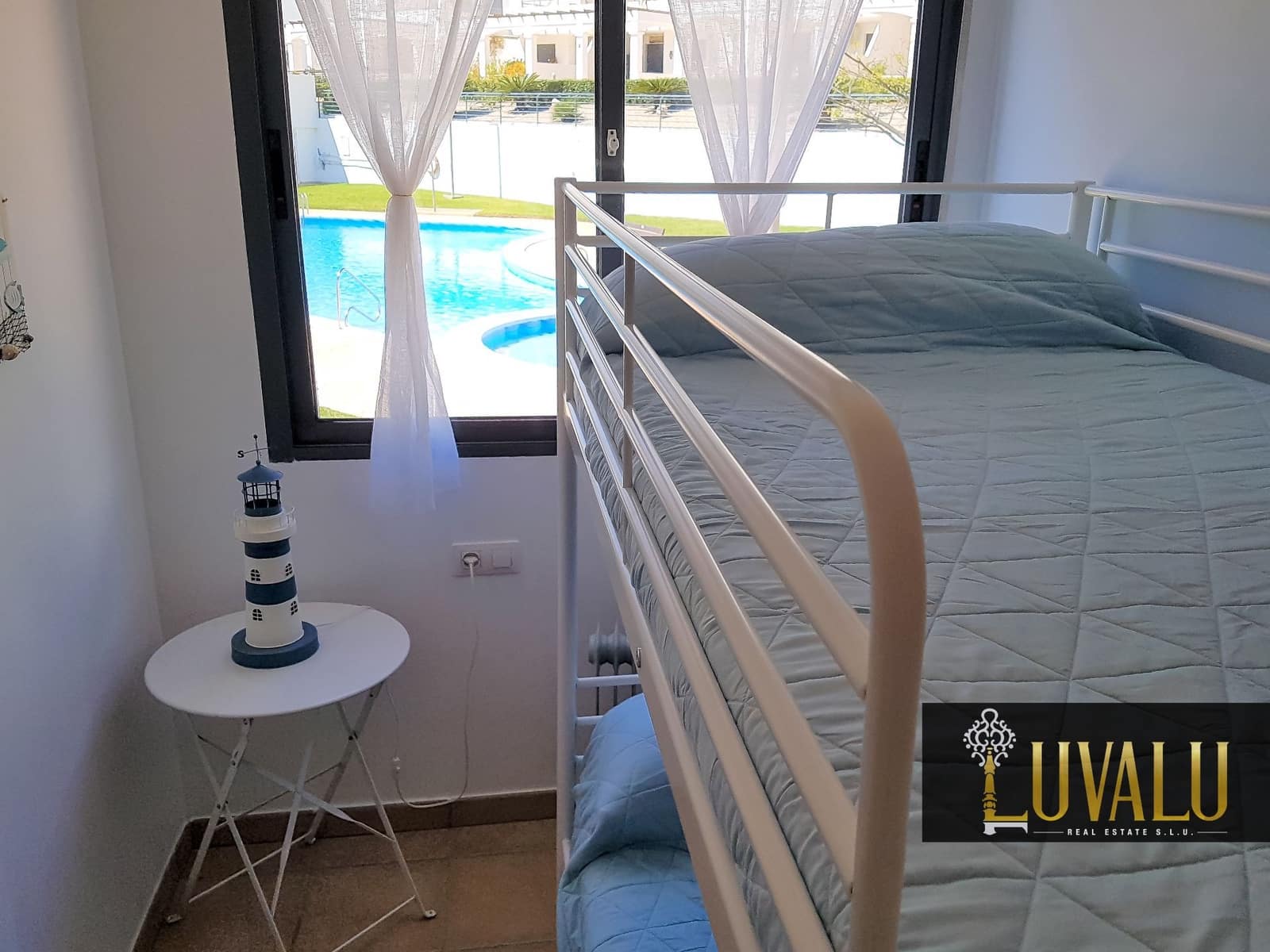   3 soveværelse   ferieLejlighed i Peniscola   med   swimmingpool  garage  - € 690 (Ref: 3682705)