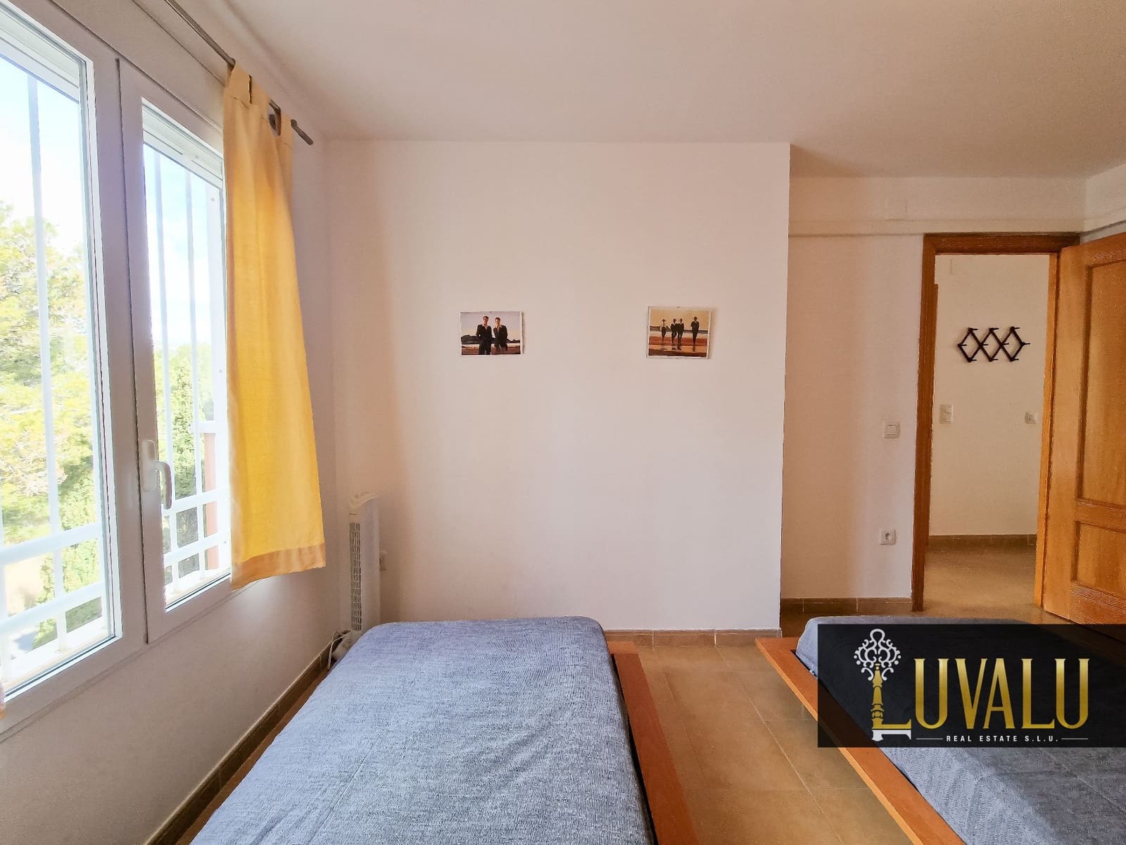3 slaapkamer Appartement voor vakantieverhuur in Peniscola met zwembad garage - € 690 (Ref: 3682709)