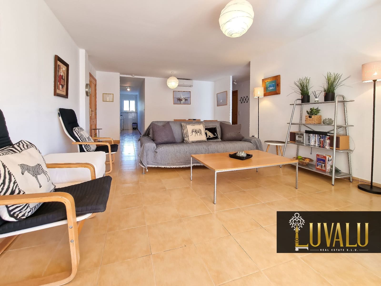 3 slaapkamer Appartement voor vakantieverhuur in Peniscola met zwembad garage - € 690 (Ref: 3682709)