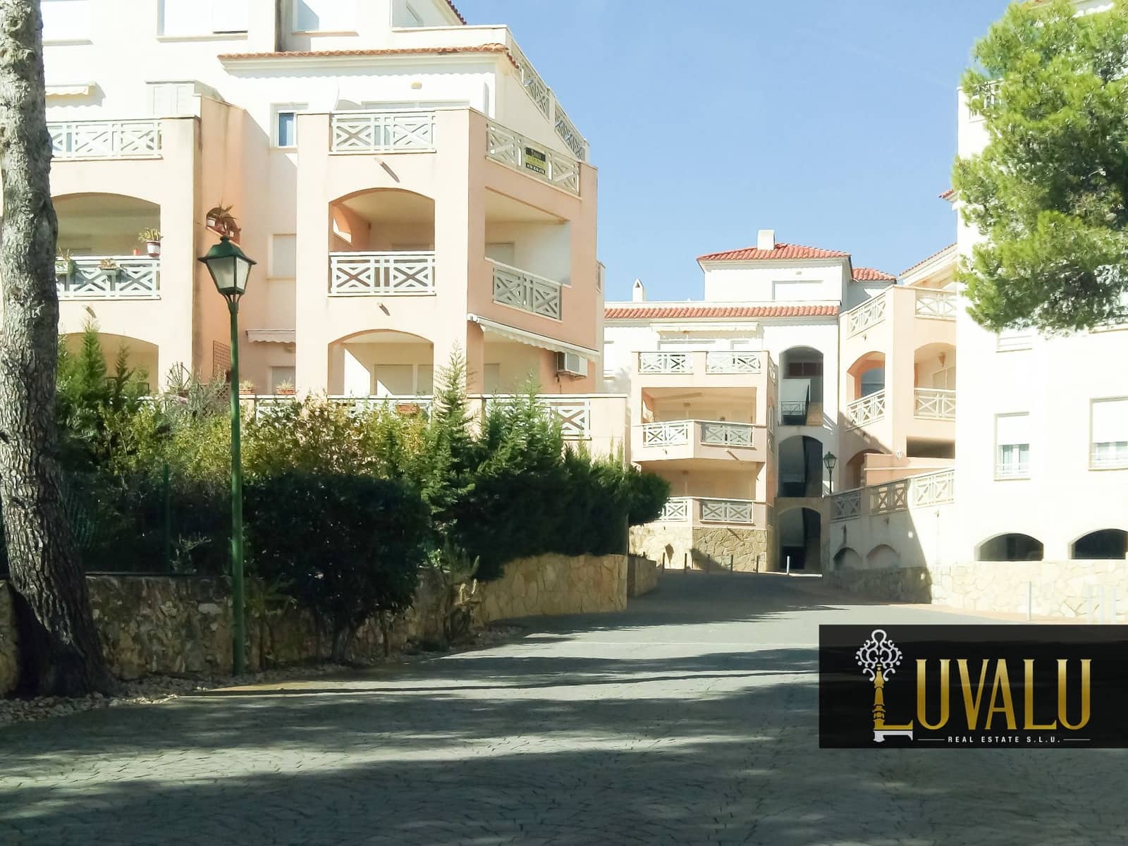 3 slaapkamer Appartement voor vakantieverhuur in Peniscola met zwembad garage - € 690 (Ref: 3682709)