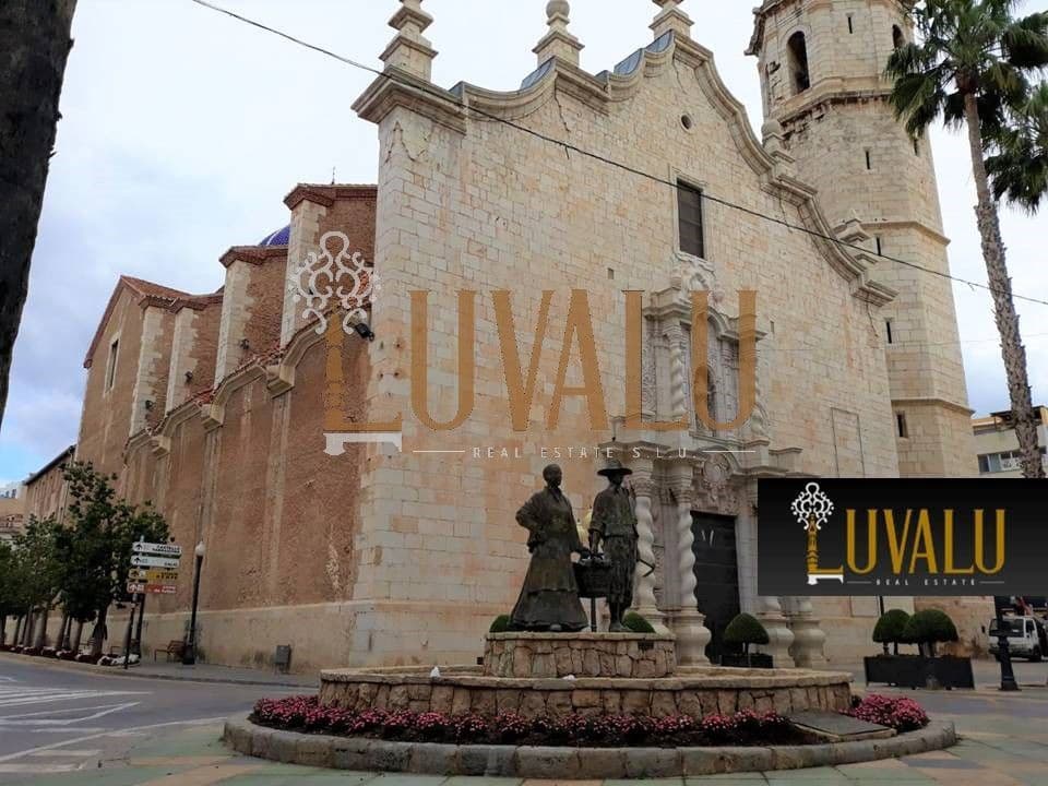 3 soveværelse Villa til salg i Benicarlo med garage - € 300.000 (Ref: 4539032)