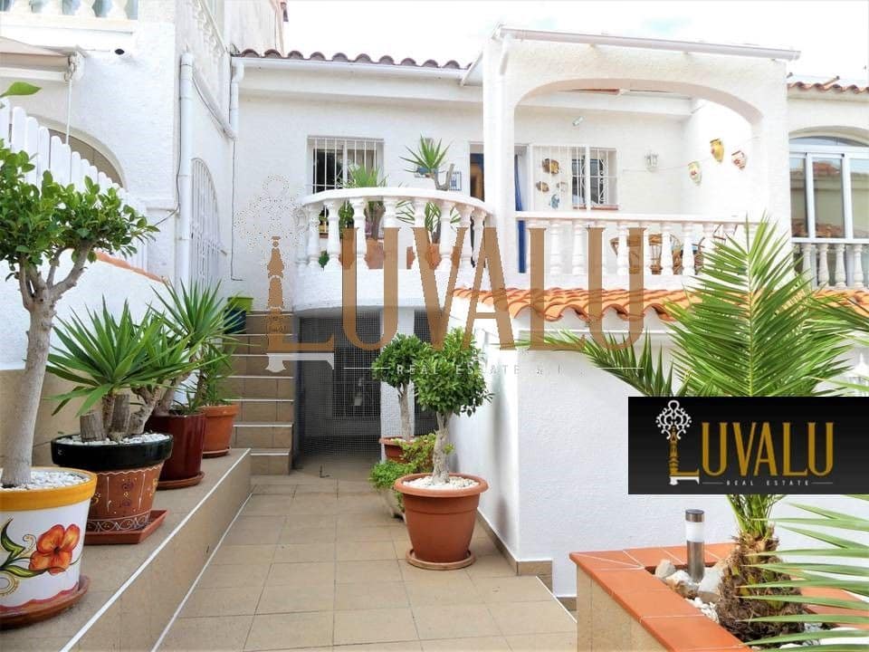 3 bedroom Villa for sale in Peniscola with garage - € 220,000 (Ref: 5641751)