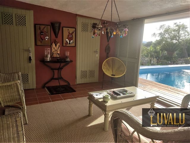 3 soveværelse Villa til salg i Càlig med swimmingpool garage - € 565.000 (Ref: 6406647)