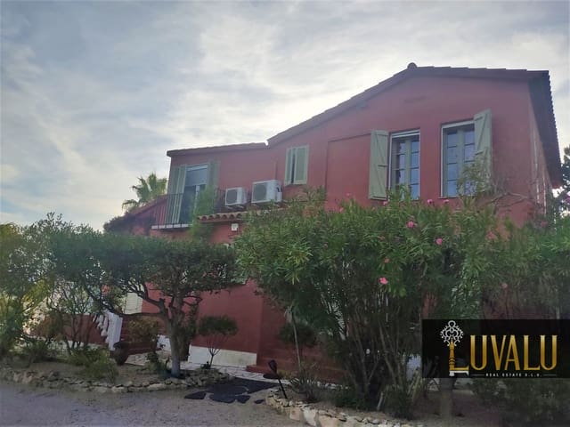 3 soveværelse Villa til salg i Càlig med swimmingpool garage - € 565.000 (Ref: 6406647)