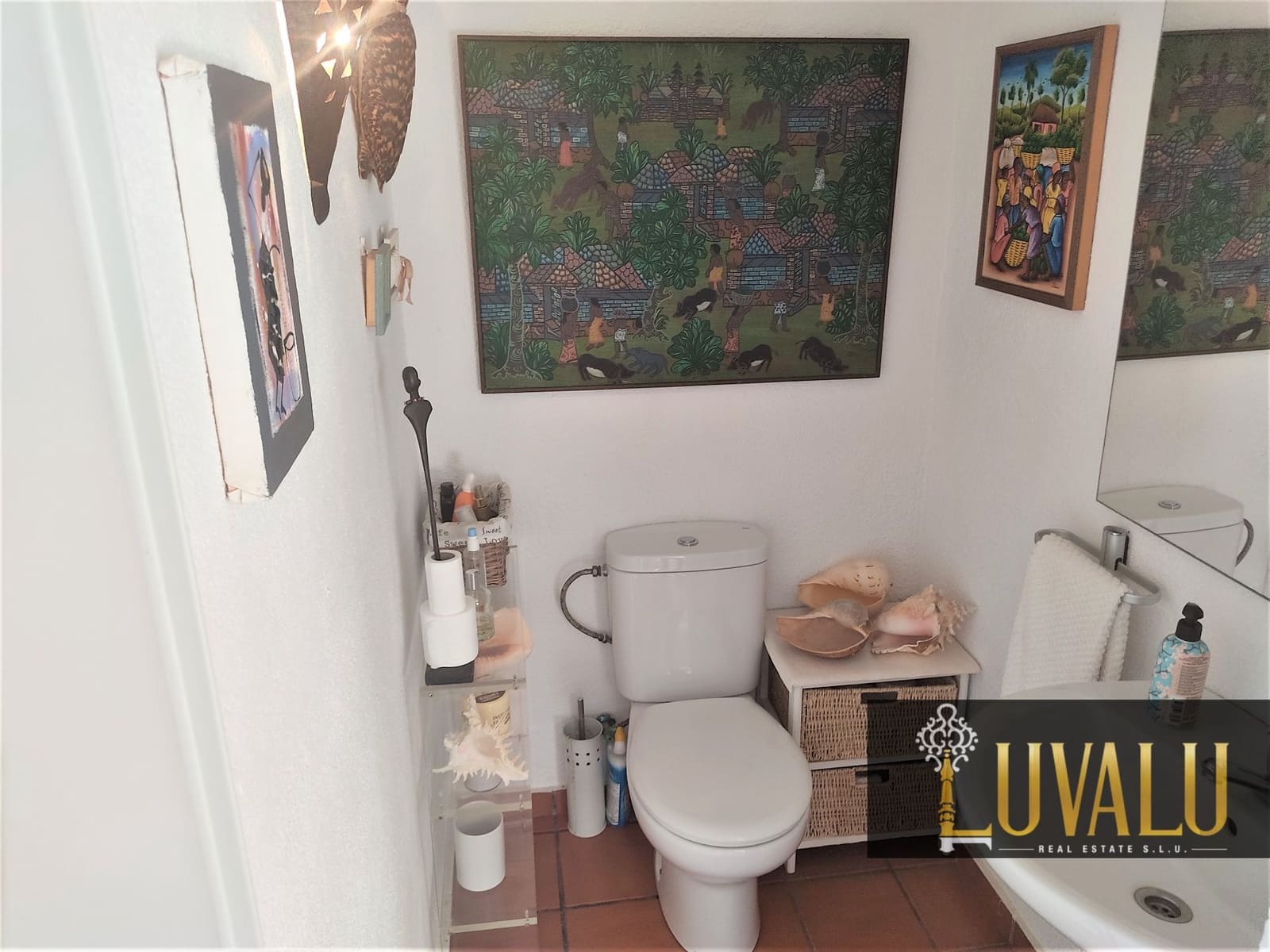 3 soveværelse Villa til salg i Calig med swimmingpool garage - € 565.000 (Ref: 6406647)