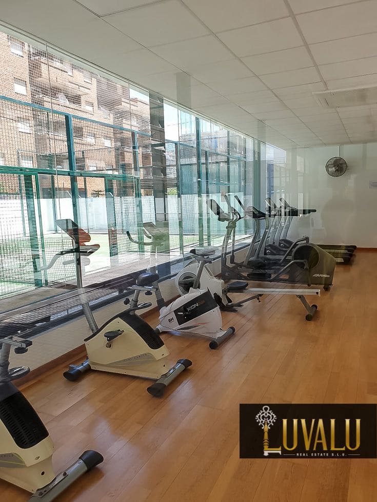 4 soveværelse Byhus til salg i Oropesa  med swimmingpool garage - € 288.000 (Ref: 7077940)