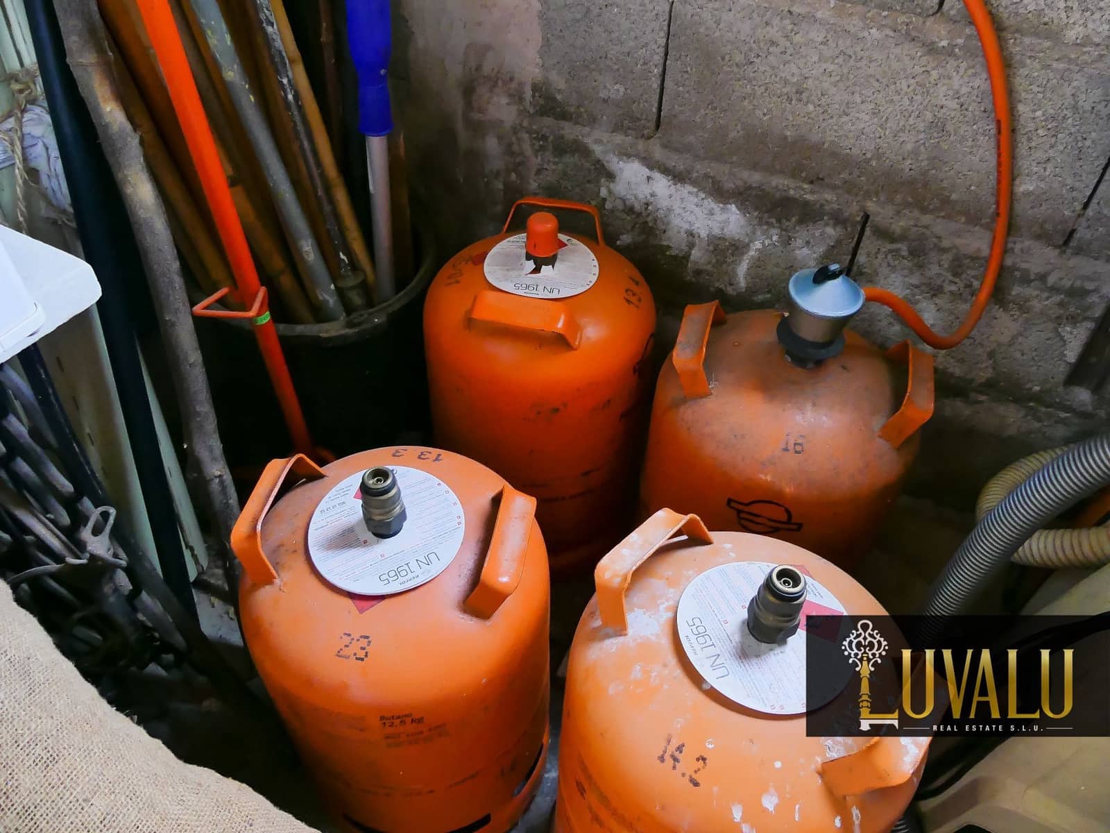 3 soveværelse Finca/Landehus til salg i Benicarlo med swimmingpool garage - € 320.000 (Ref: 8197137)