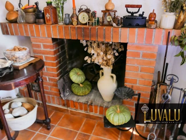 3 bedroom Finca/Country House for sale in Benicarló with pool garage - € 320,000 (Ref: 8197137)