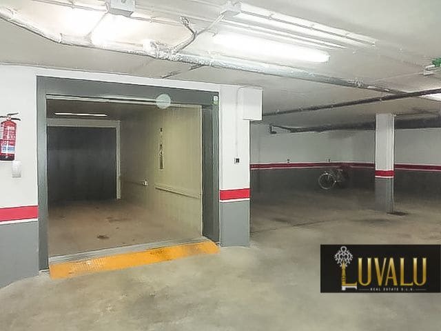 Garage til salg i Benicarlo - € 7.000 (Ref: 8202778)