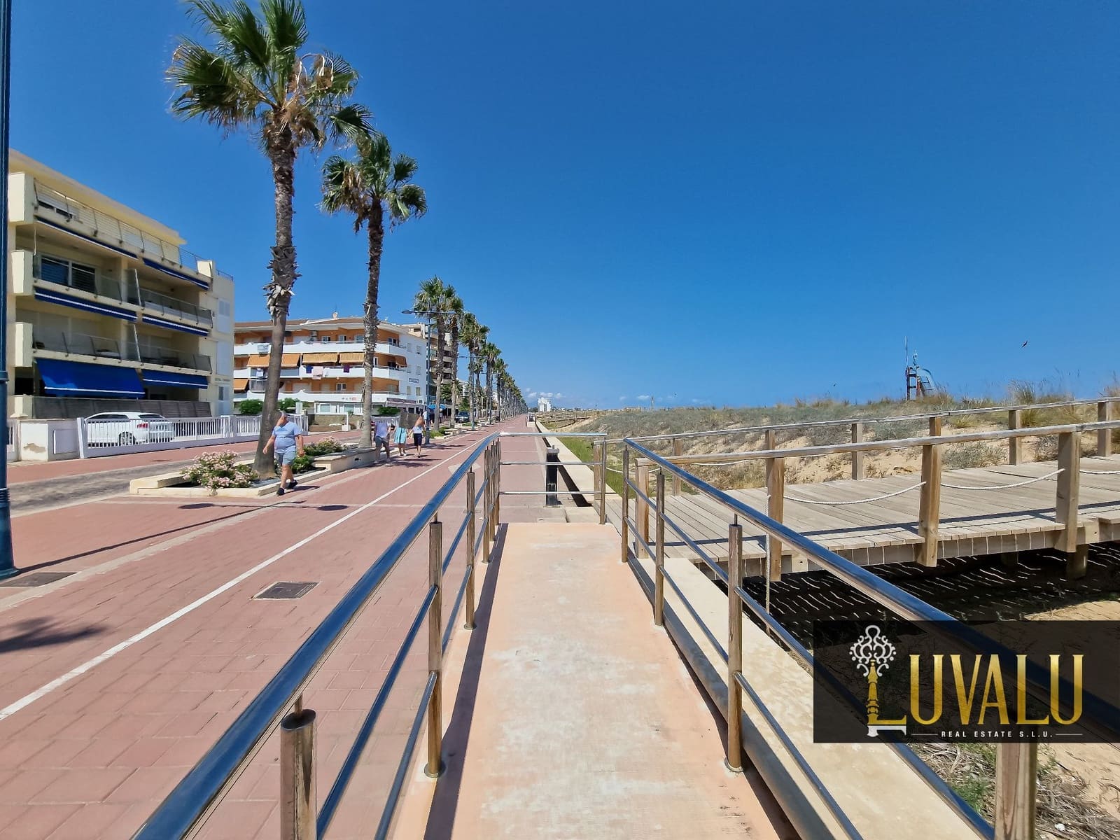 3 soveværelse Semi-Rækkehus til salg i Peniscola med swimmingpool garage - € 195.000 (Ref: 8468797)