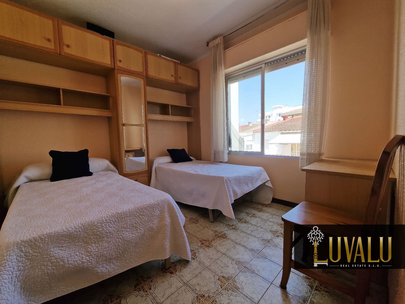 3 soveværelse Semi-Rækkehus til salg i Peniscola med swimmingpool garage - € 195.000 (Ref: 8468797)