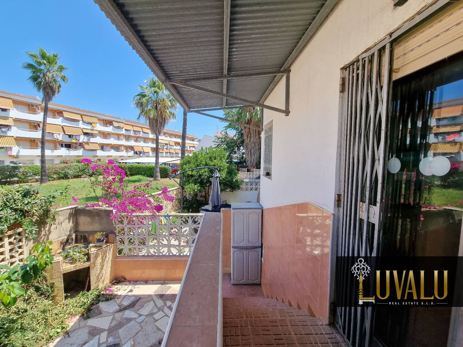 3 soveværelse Semi-Rækkehus til salg i Peniscola med swimmingpool garage - € 195.000 (Ref: 8468797)