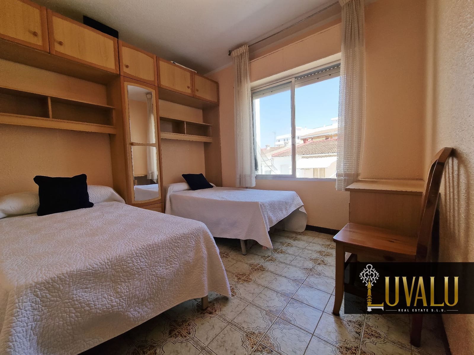 3 soveværelse Semi-Rækkehus til salg i Peniscola med swimmingpool garage - € 195.000 (Ref: 8468797)