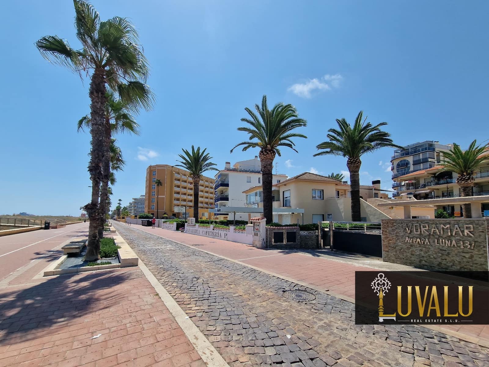 3 soveværelse Semi-Rækkehus til salg i Peniscola med swimmingpool garage - € 195.000 (Ref: 8468797)