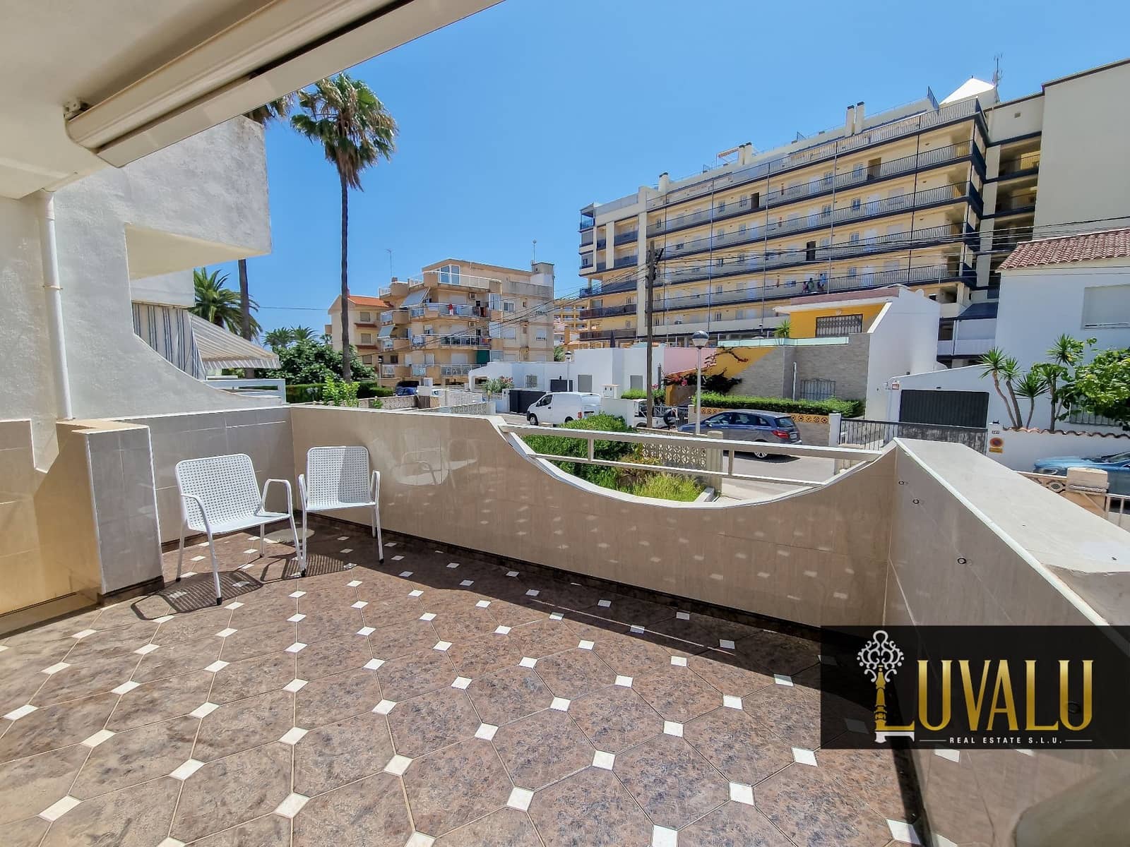 3 soveværelse Semi-Rækkehus til salg i Peniscola med swimmingpool garage - € 195.000 (Ref: 8468797)