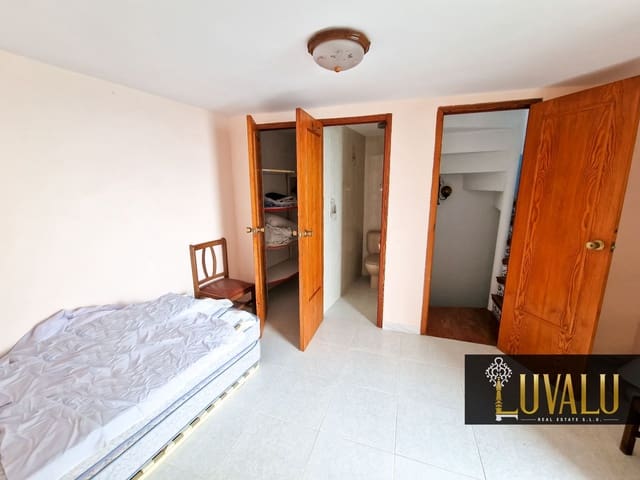 3 bedroom Townhouse for sale in Peñíscola - € 230,000 (Ref: 8665104)