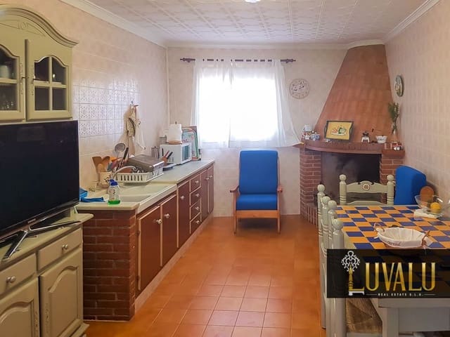 2 bedroom Finca/Country House for sale in Benicarló with pool garage - € 235,000 (Ref: 8901959)