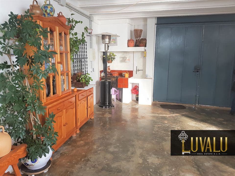 2 soverom Finca/Herregård til salgs i Benicarlo med svømmebasseng garasje - € 235 000 (Ref: 8901959)