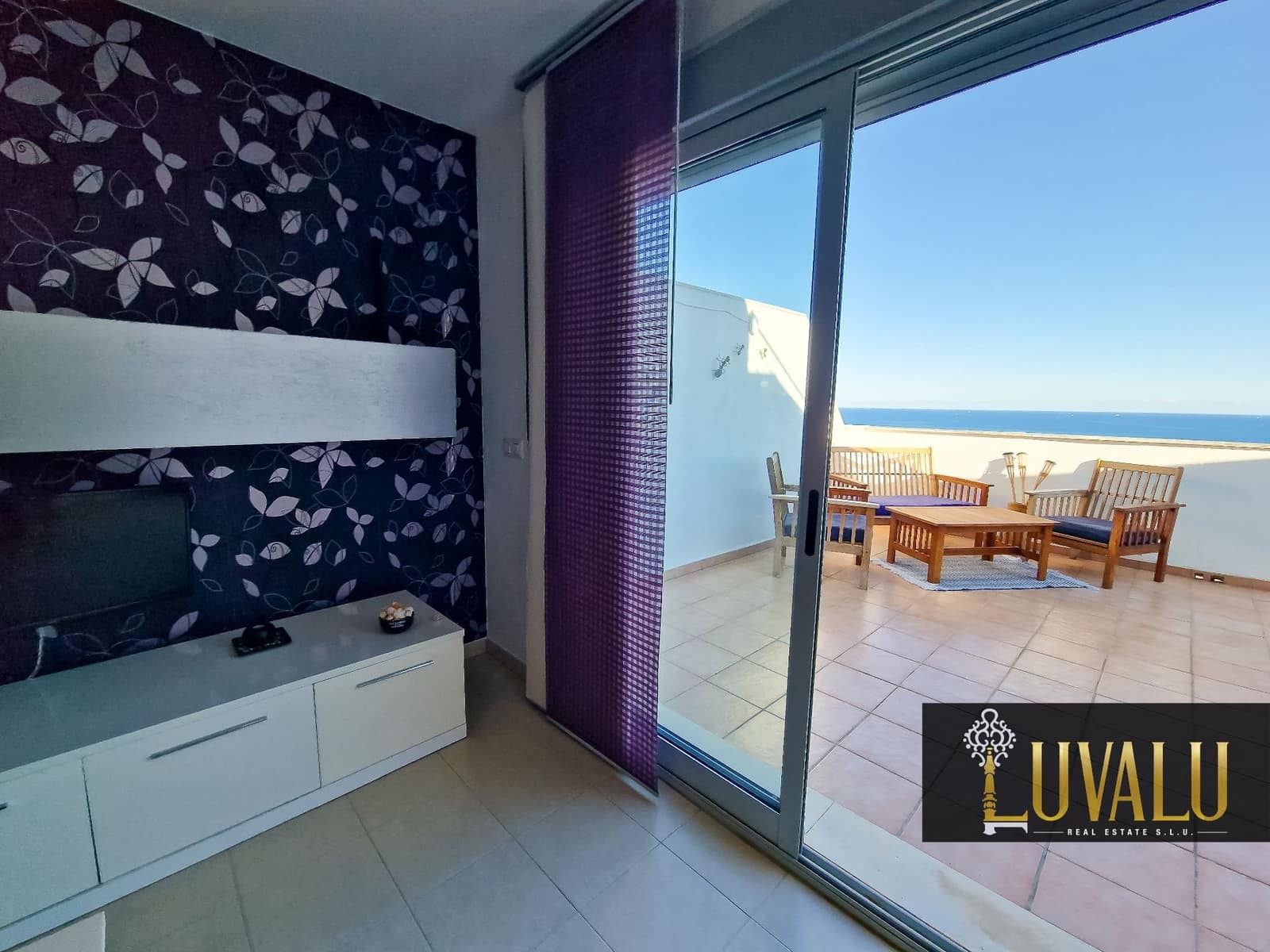 2 bedroom Penthouse for sale in Peniscola with pool garage - € 190,000 (Ref: 9356684)