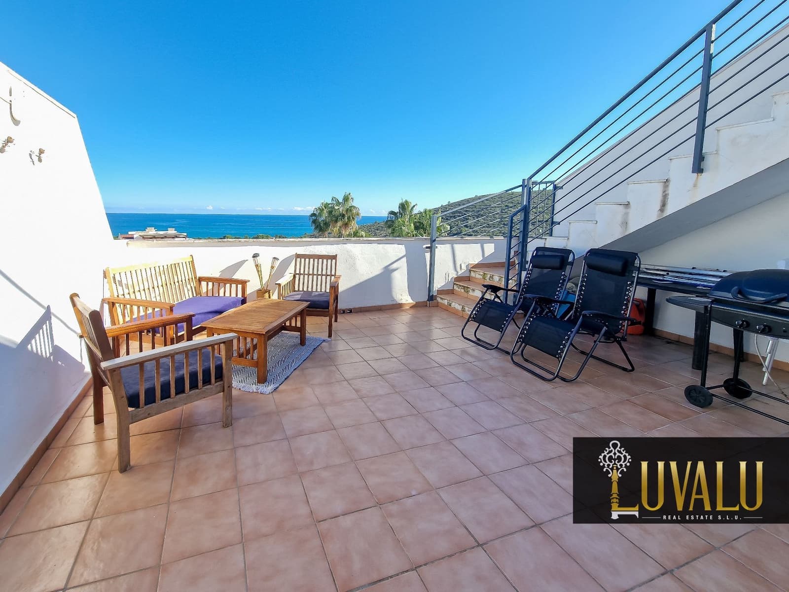 2 bedroom Penthouse for sale in Peniscola with pool garage - € 190,000 (Ref: 9356684)