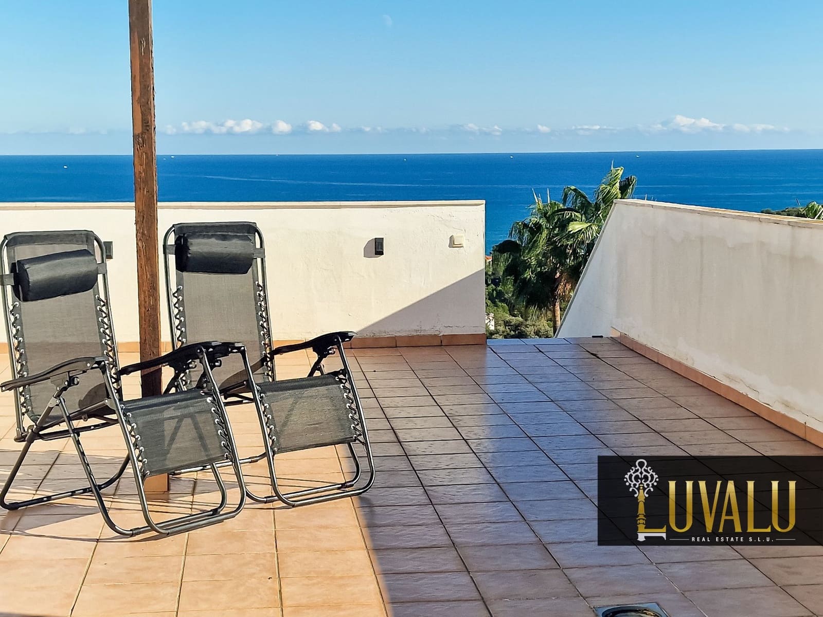 2 bedroom Penthouse for sale in Peniscola with pool garage - € 190,000 (Ref: 9356684)