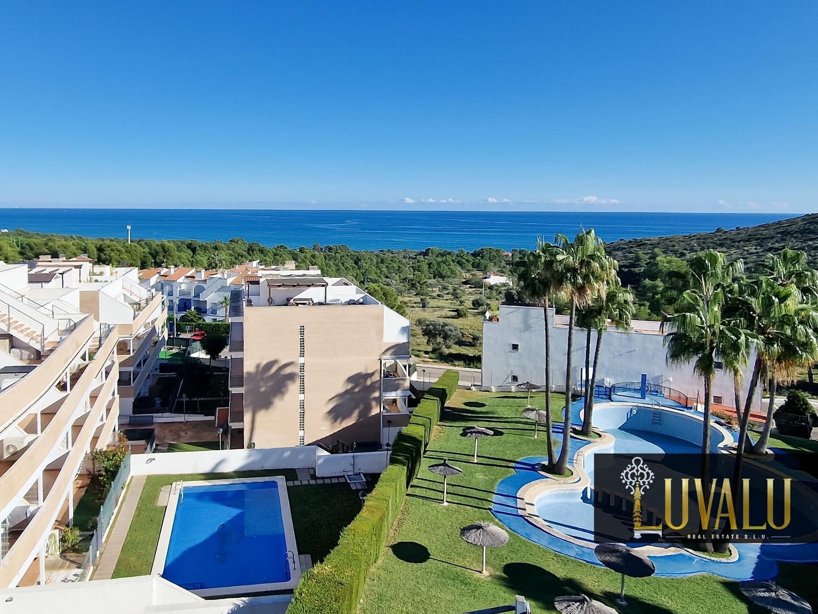 2 bedroom Penthouse for sale in Peniscola with pool garage - € 190,000 (Ref: 9356684)