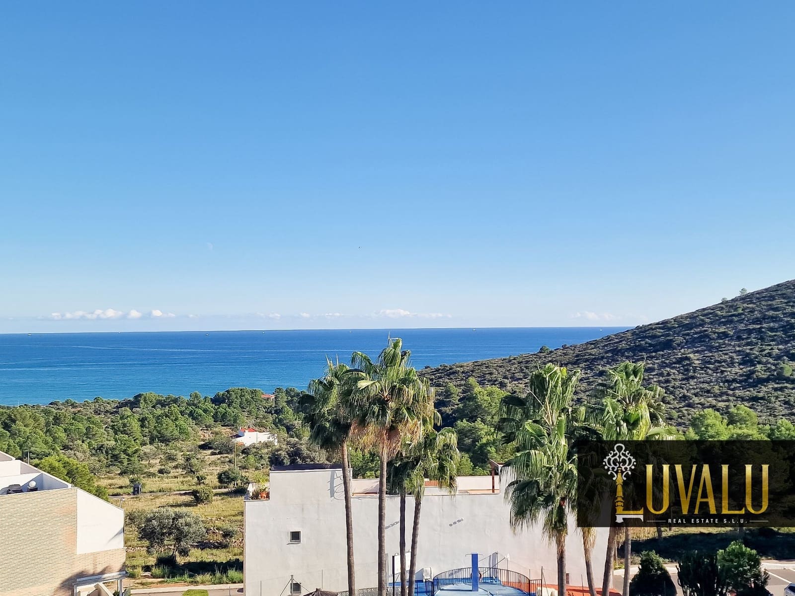 2 bedroom Penthouse for sale in Peniscola with pool garage - € 190,000 (Ref: 9356684)