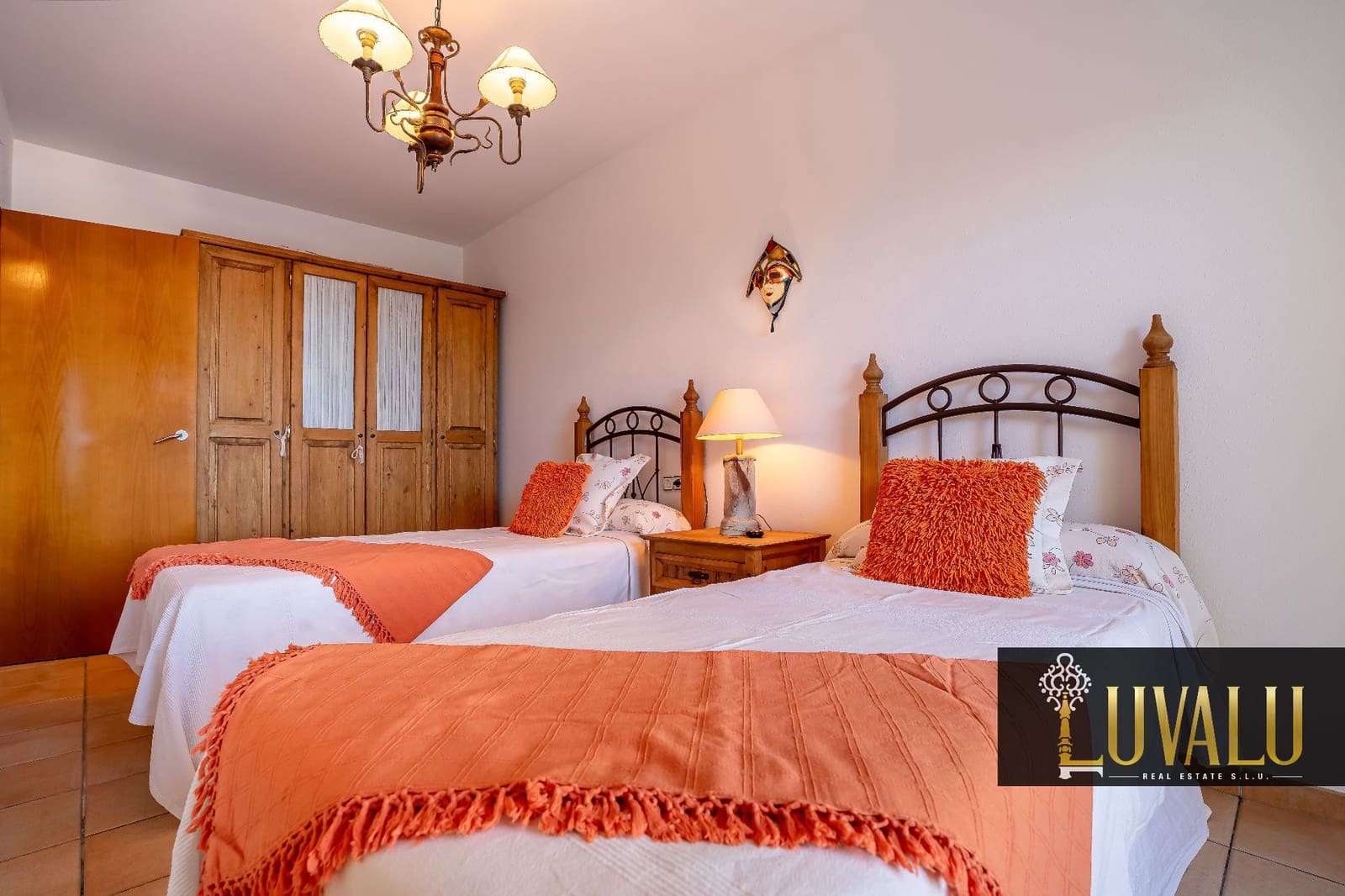 3 bedroom Semi-detached Villa for sale in Peniscola with pool garage - € 550,000 (Ref: 9570704)