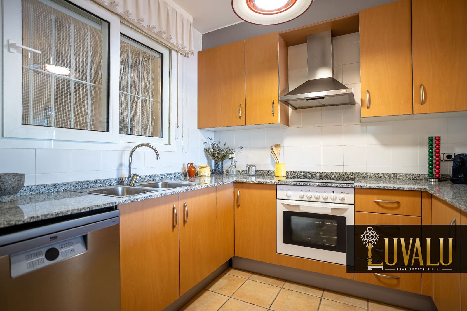 3 bedroom Semi-detached Villa for sale in Peniscola with pool garage - € 550,000 (Ref: 9570704)