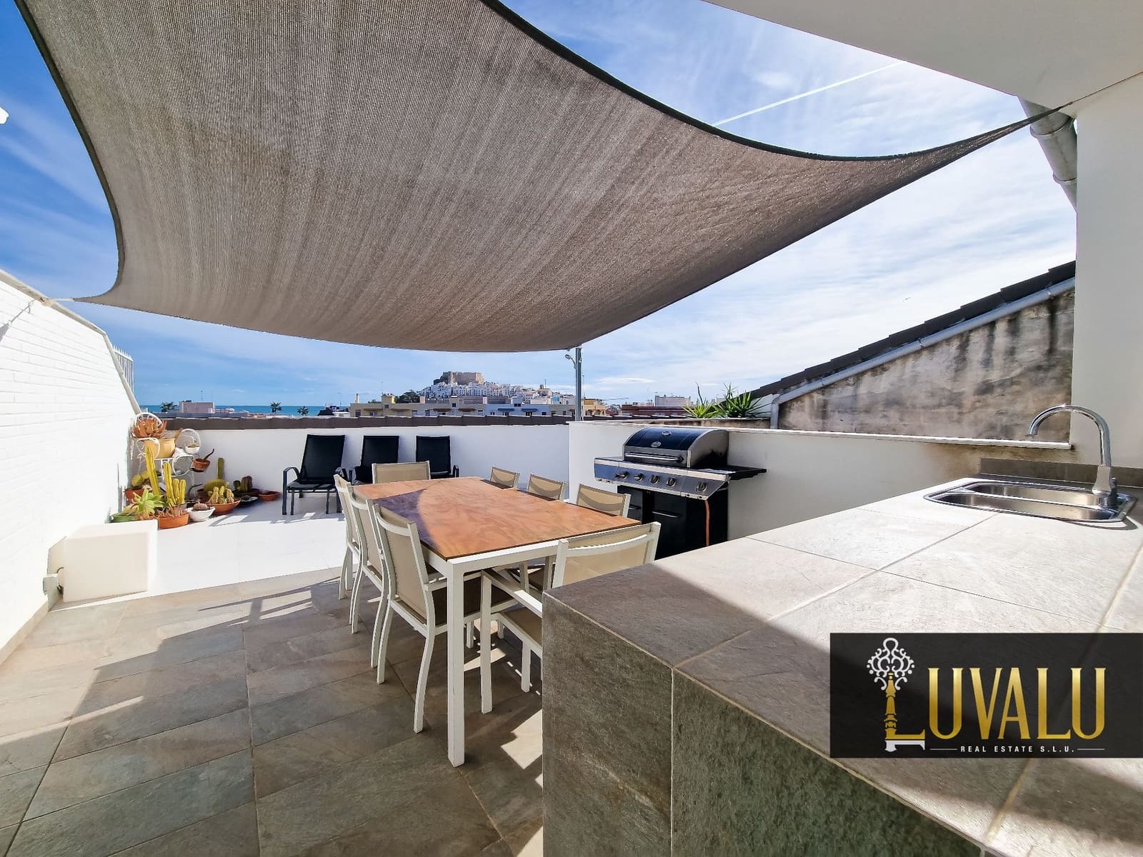 3 bedroom Penthouse for sale in Peniscola with garage - € 440,000 (Ref: 9607237)