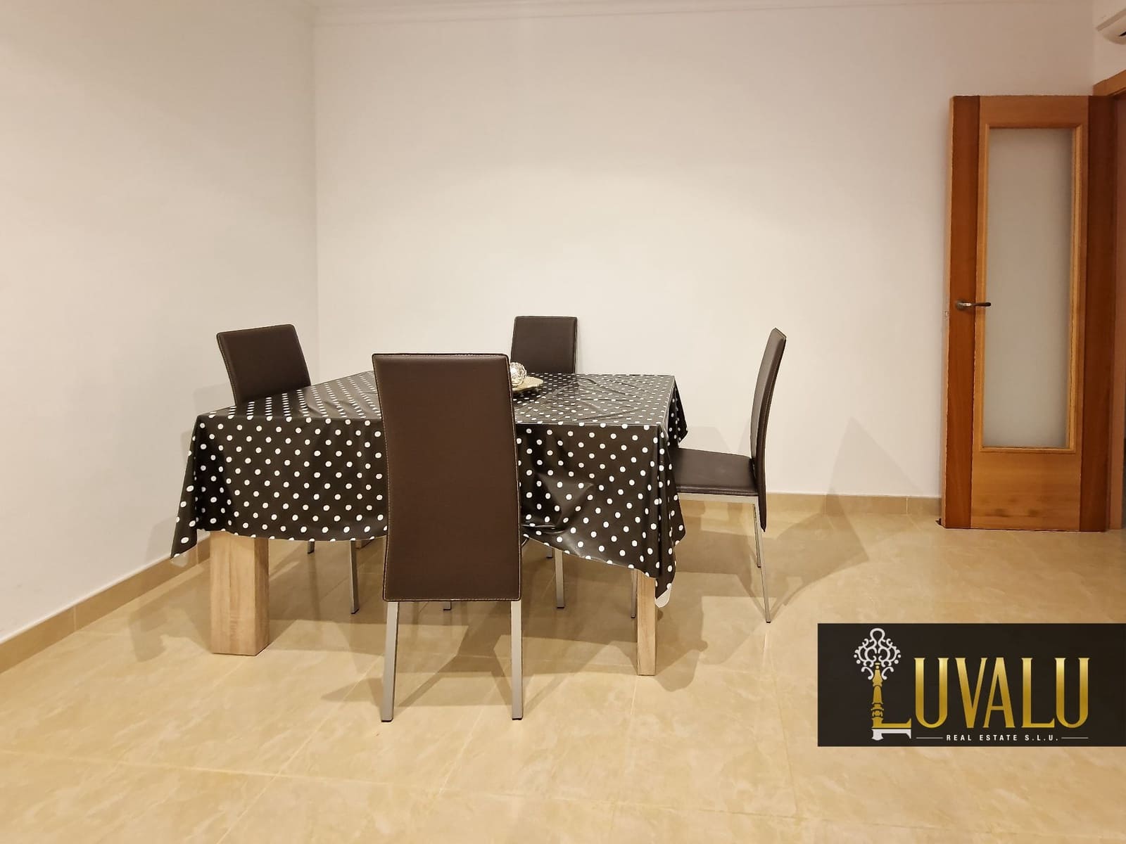 Apartamento de 2 habitaciones en Peñíscola en venta con garaje - 177.000 € (Ref: 9868183)
