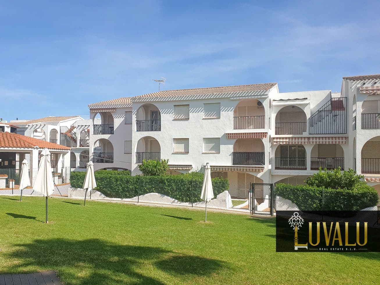 2 bedroom Apartment for sale in Peniscola with pool garage - € 145,000 (Ref: 9978175)
