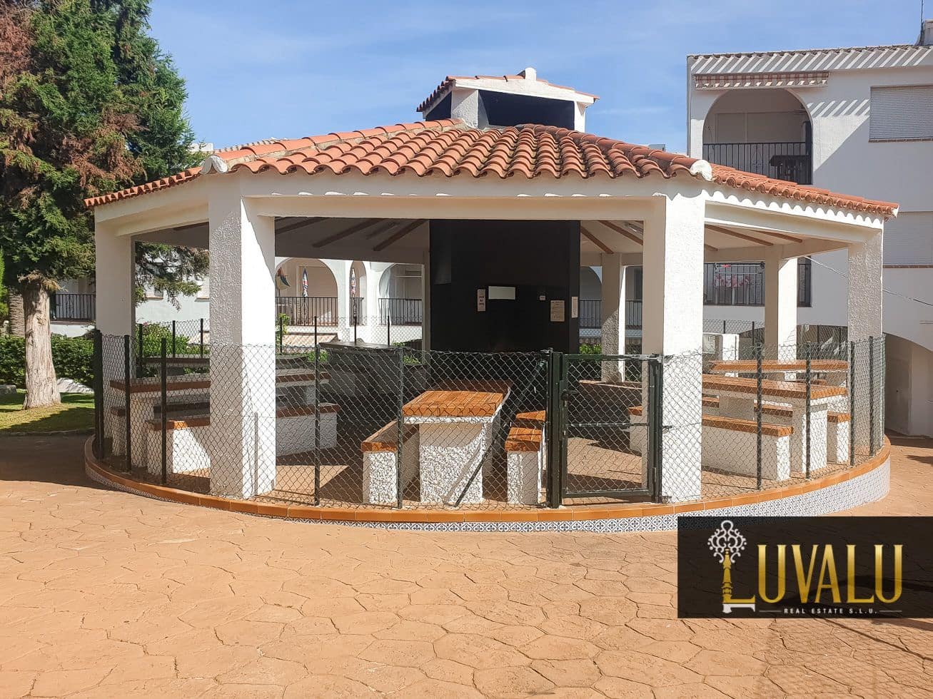 2 bedroom Apartment for sale in Peniscola with pool garage - € 145,000 (Ref: 9978175)